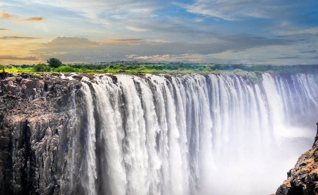 JAR + Viktoriiny vodopády + Botswana s českým průvodcem