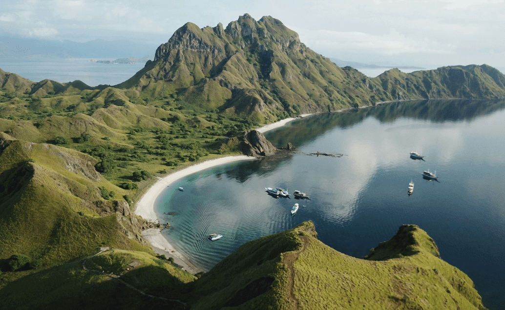 Individuální zájezd na Sulawesi, Flores a plavba na Komodo
