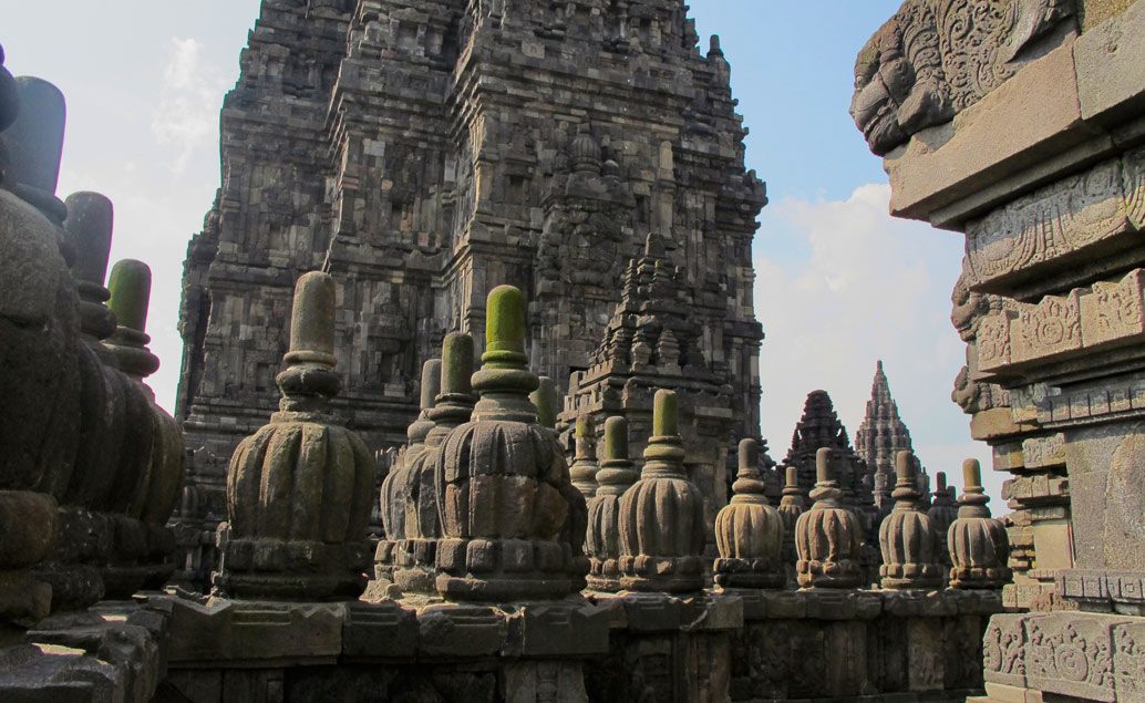 Chrám Borobudur a hinduistické památky